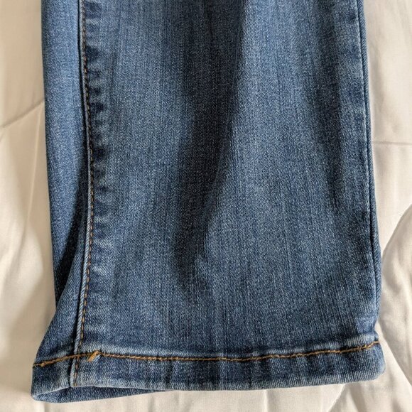 Judy Blue Jeans Women's 32 Blue Boyfriend Pull on Denim Destroyed Jegging Relax - Picture 9 of 16